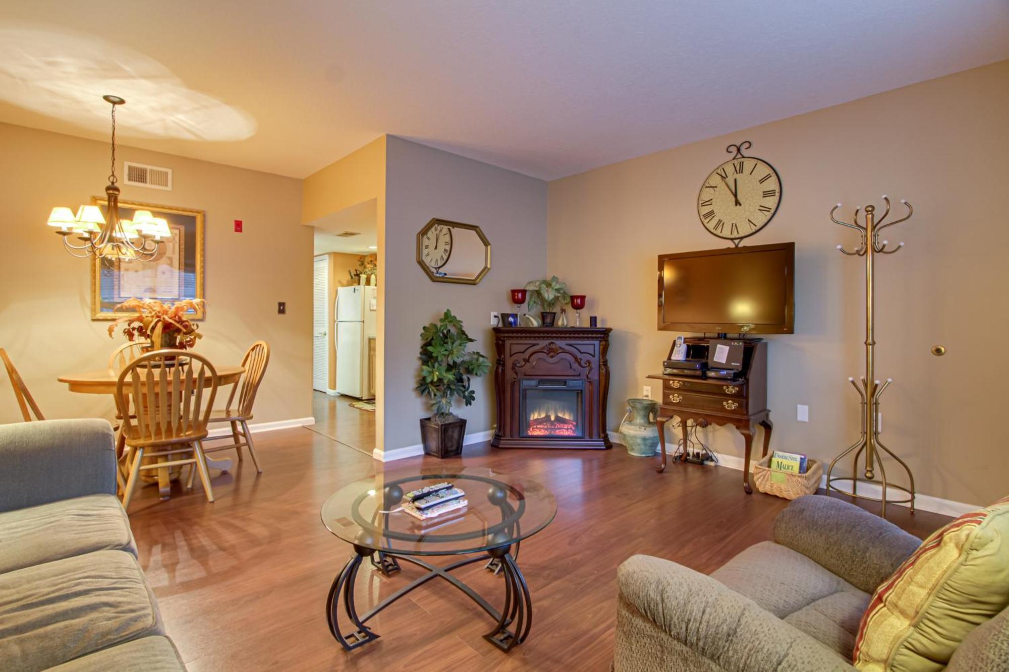 Parkway Condo About Walk To Island In Pigeon Forge! Exterior foto